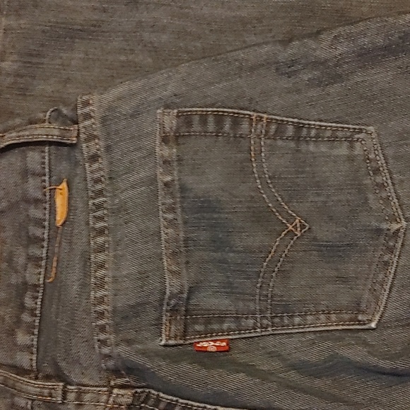 Levi's 514 Slim Straight Jeans - Picture 2 of 5